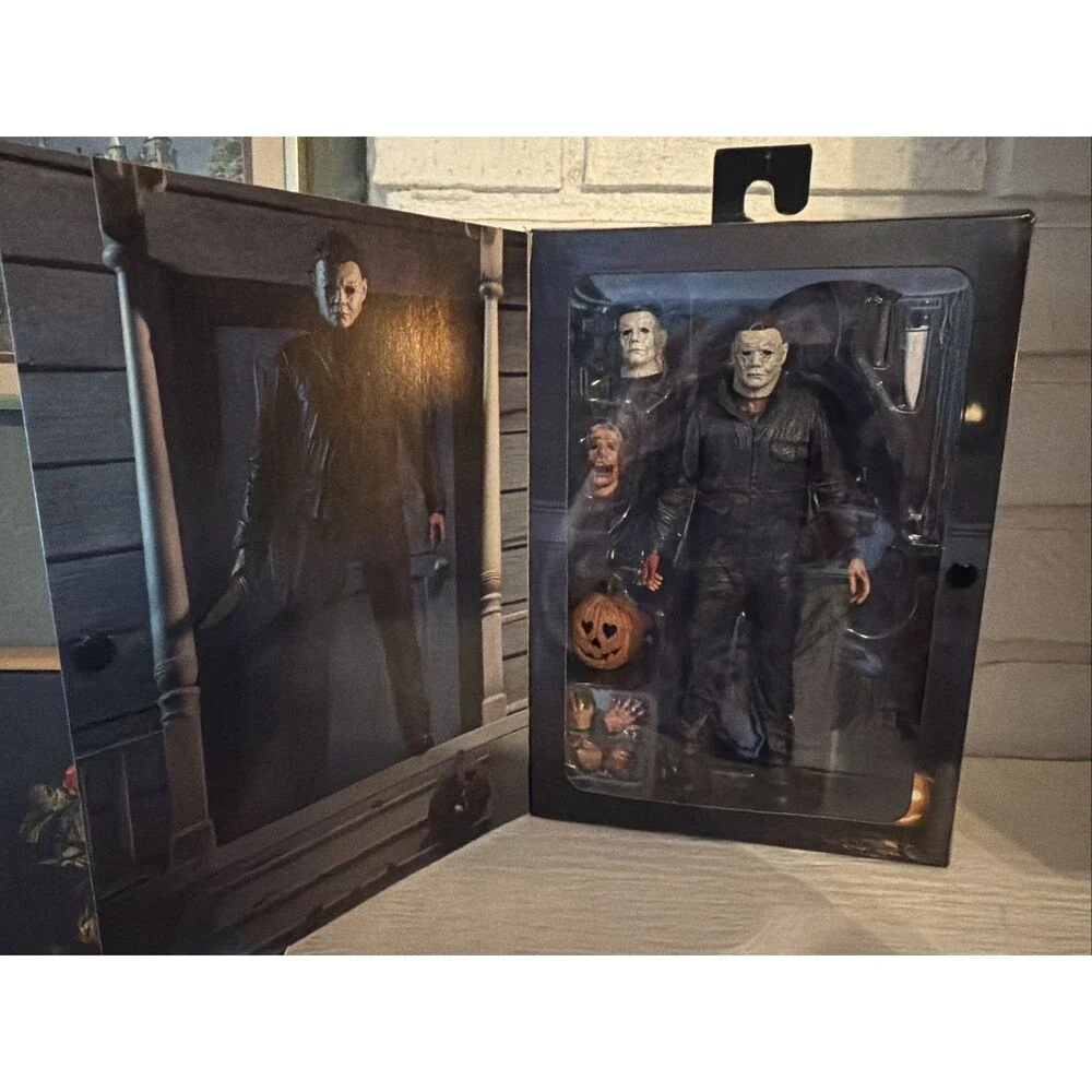 NECA Halloween Ultimate Michael Myers 7